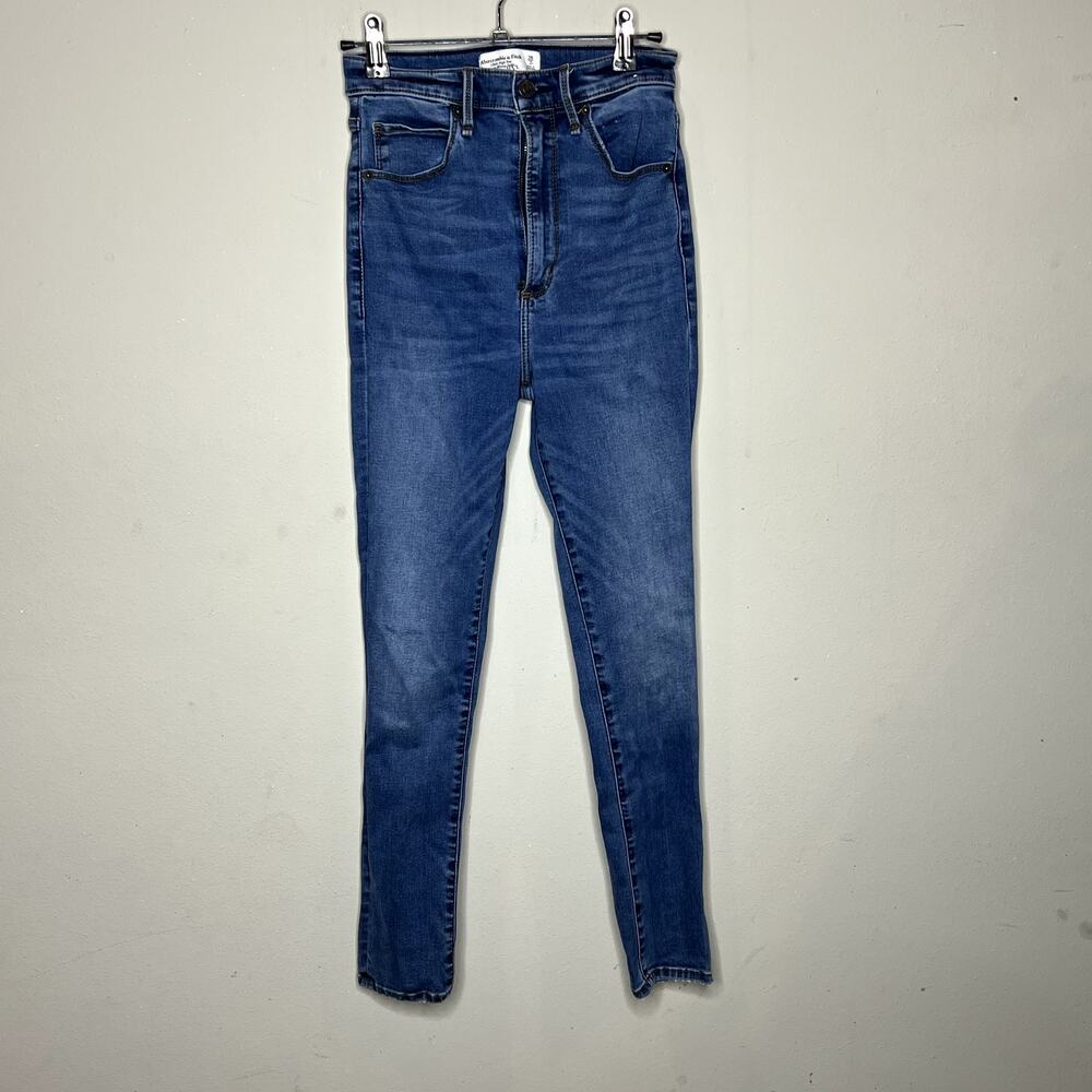 Abercrombie & Fitch Ultra High Rise Super Skinny‎ Ankle Denim Jeans Size 26/2R